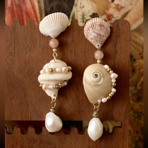 Hand Crafted Jewelry - Handmade Seashell & Pearl Statement Earrings –‎ One-of-a-Kind Ocean Treasure